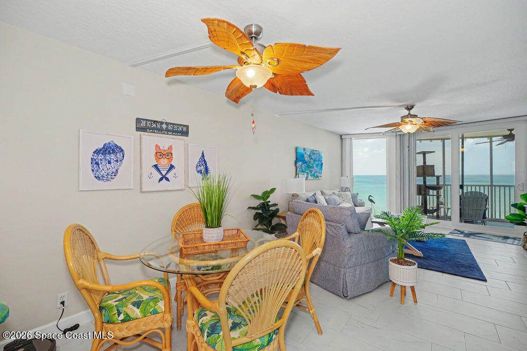 https://bt-photos.global.ssl.fastly.net/spacecoast/orig_boomver_1_1084128-2.jpg