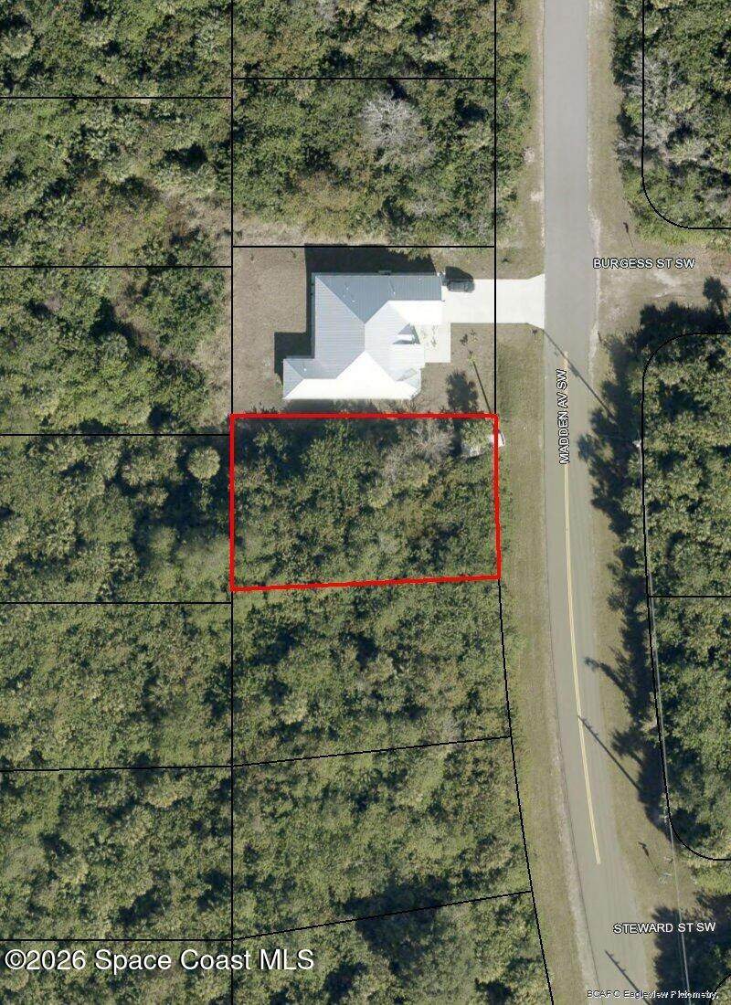 1660 Madden Avenue - Photo 1