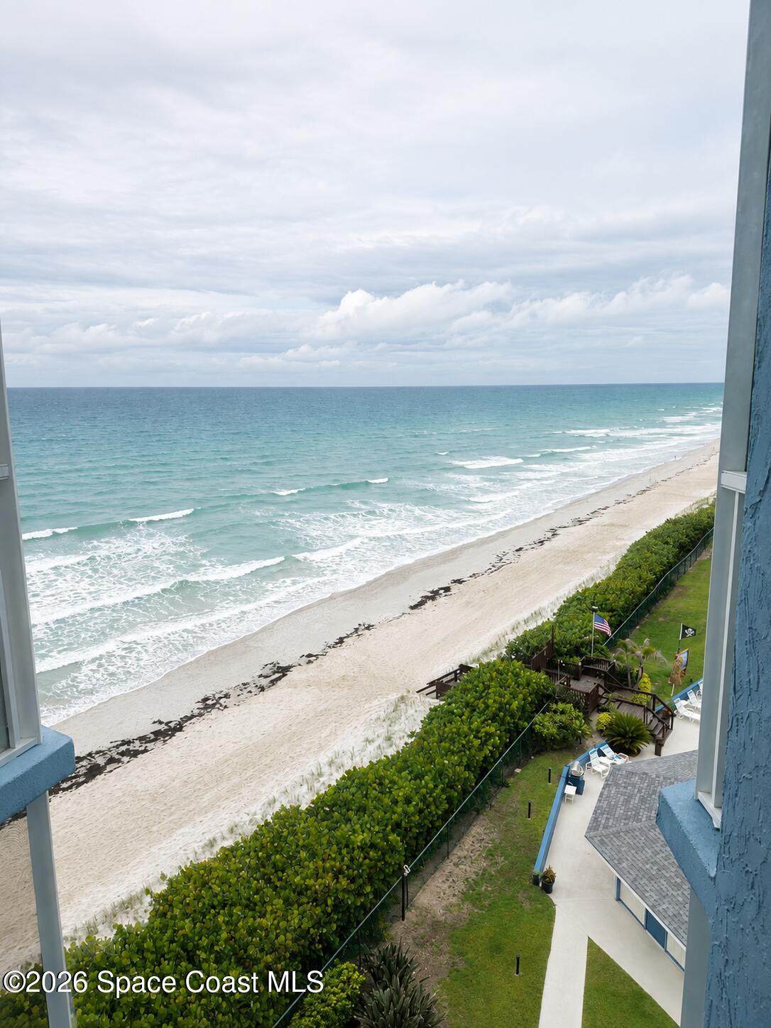 https://bt-photos.global.ssl.fastly.net/spacecoast/orig_boomver_1_1085857-2.jpg