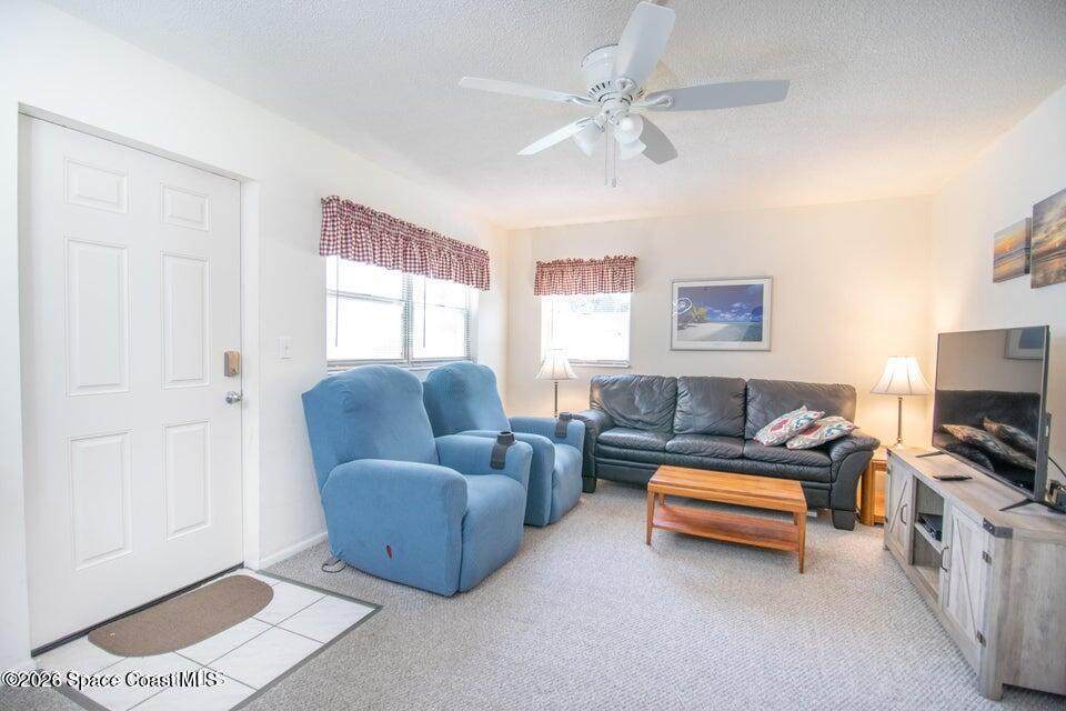 https://bt-photos.global.ssl.fastly.net/spacecoast/orig_boomver_1_1086652-2.jpg