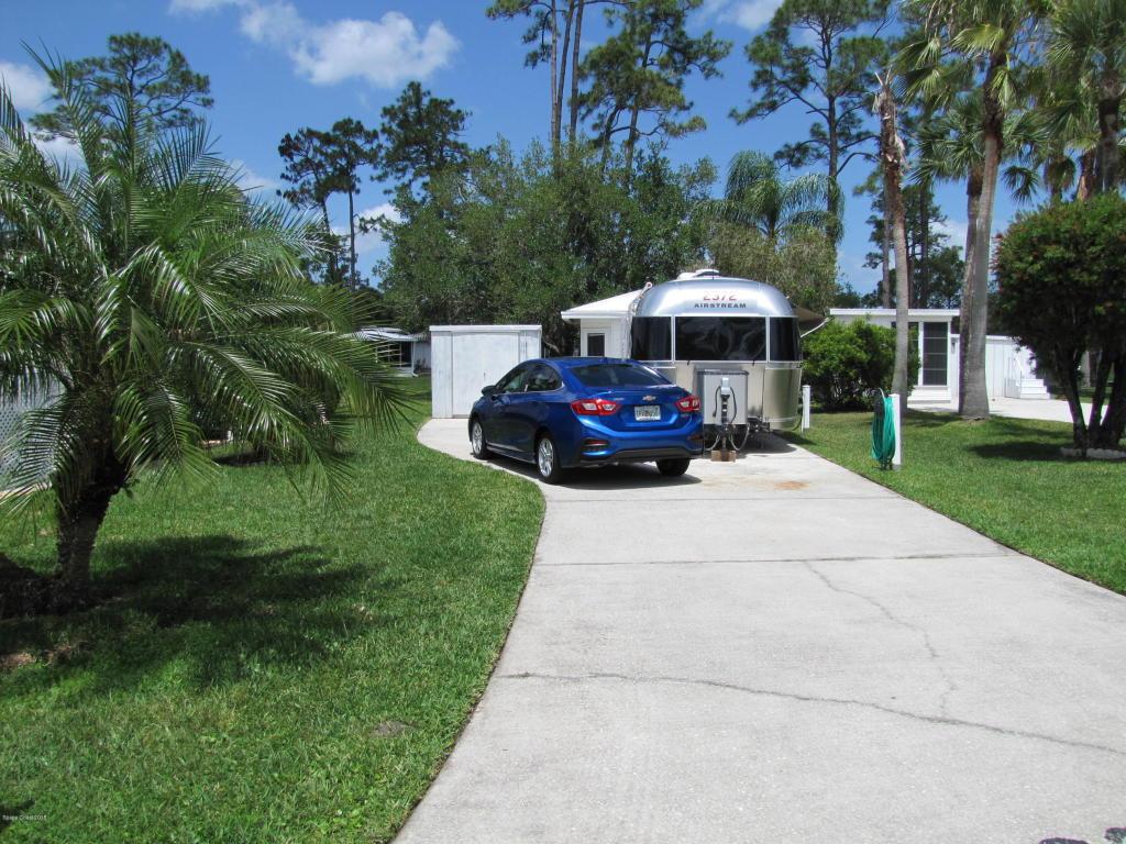 463 Fawn Trl - Photo 1