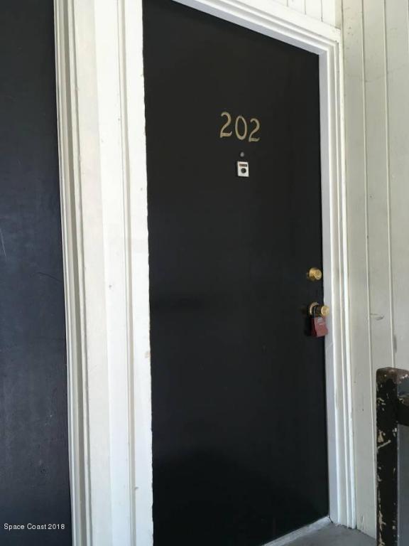 5317 Curry Ford Road - Photo 1
