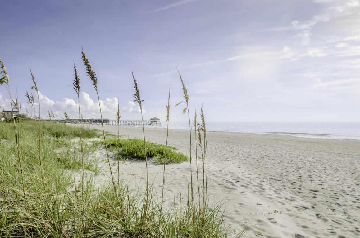 5000 Ocean Beach Boulevard - Photo 1