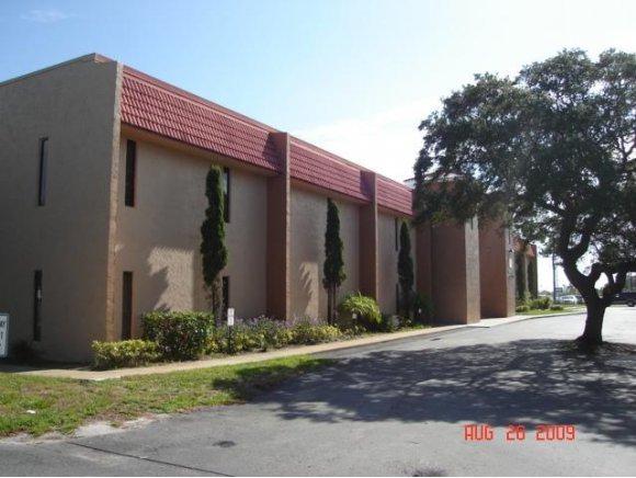 3270 Suntree Boulevard - Photo 1