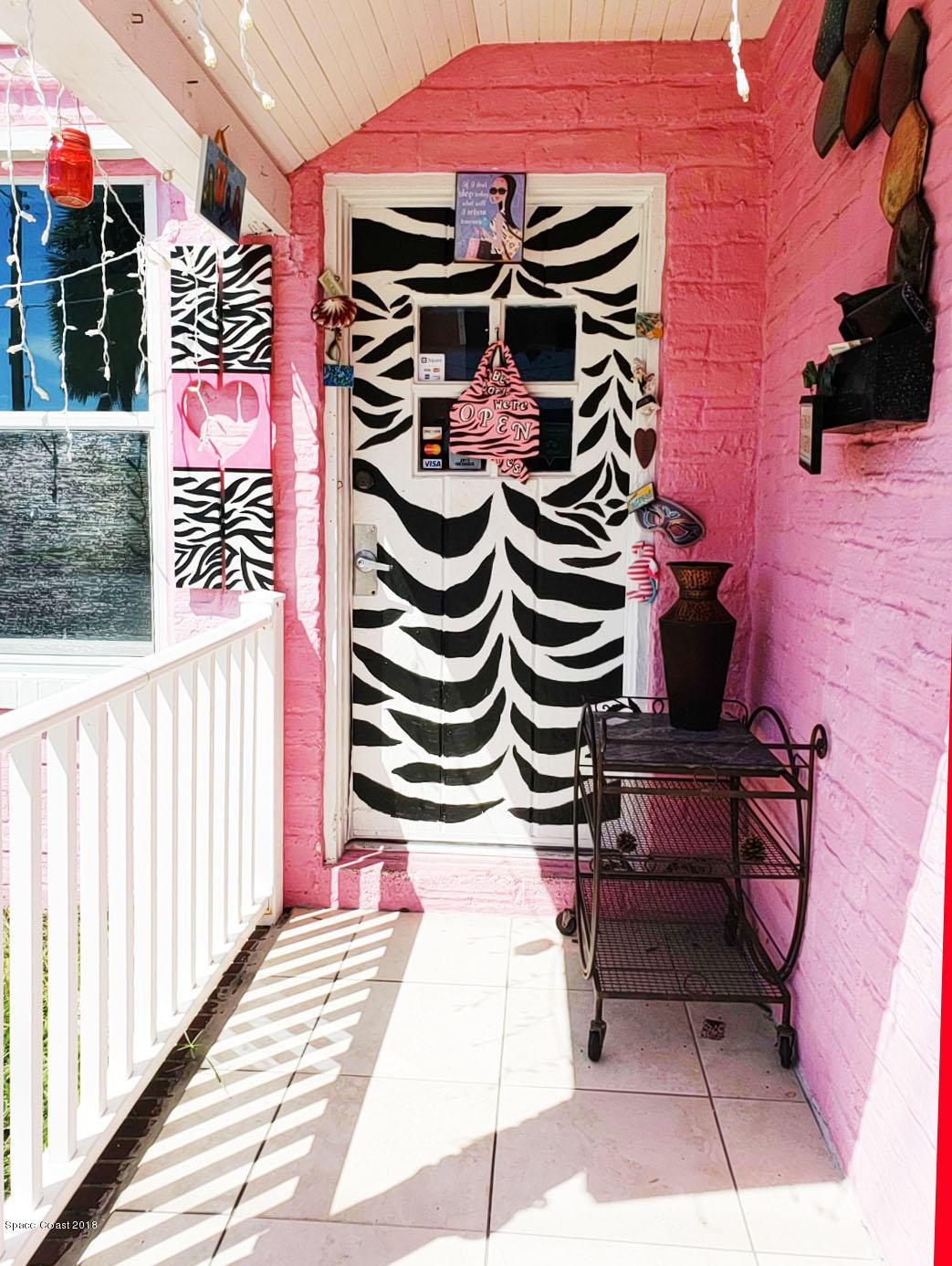 300 5th Avenue - Photo 1