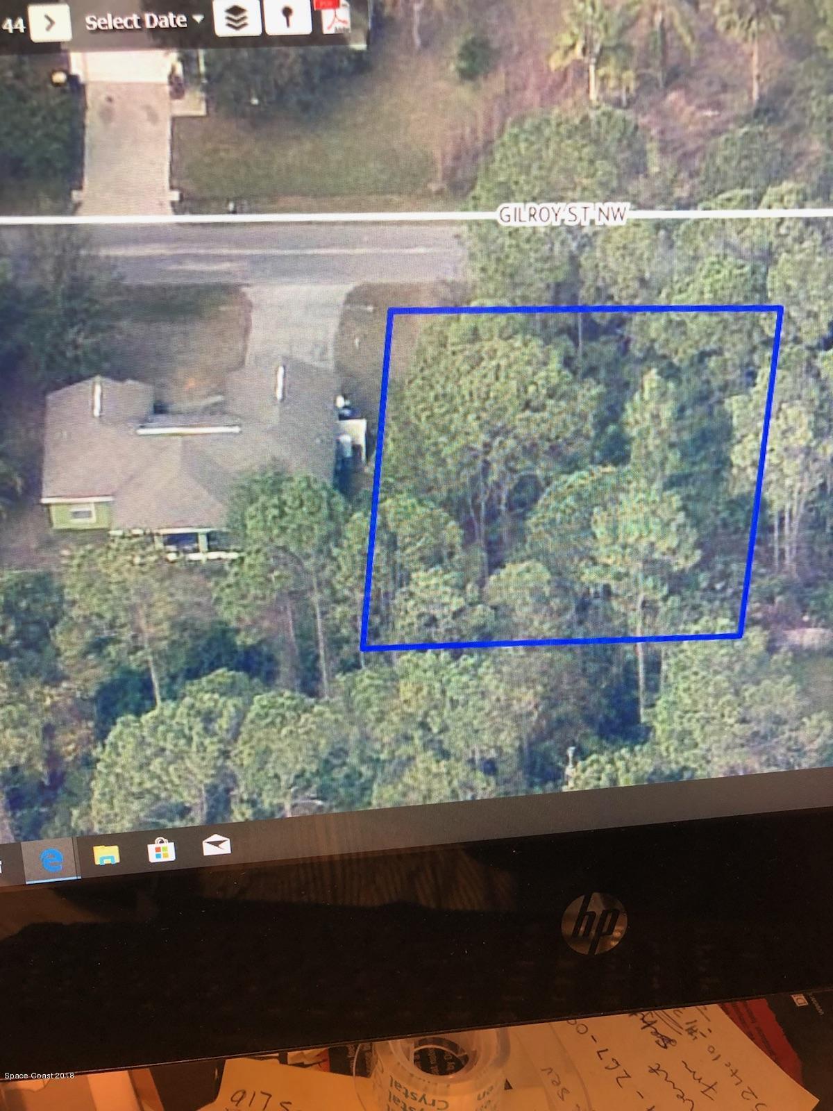 1354 Gilroy Street - Photo 1