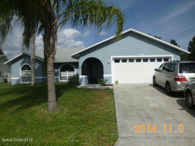 1501 Giles Street - Photo 1