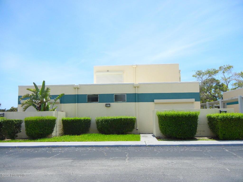 333 Cocoa Beach Causeway - Photo 1