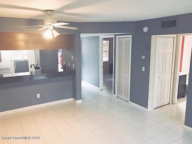 3070 Sir Hamilton Circle - Photo 1