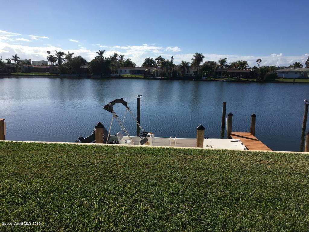 325 Banana River Boulevard - Photo 1
