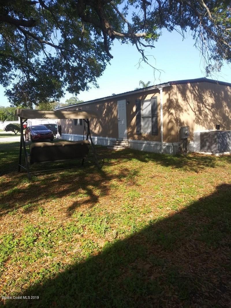 256 Holiday Park Boulevard - Photo 1