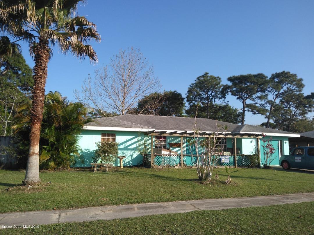 1239 Mariposa Drive - Photo 1