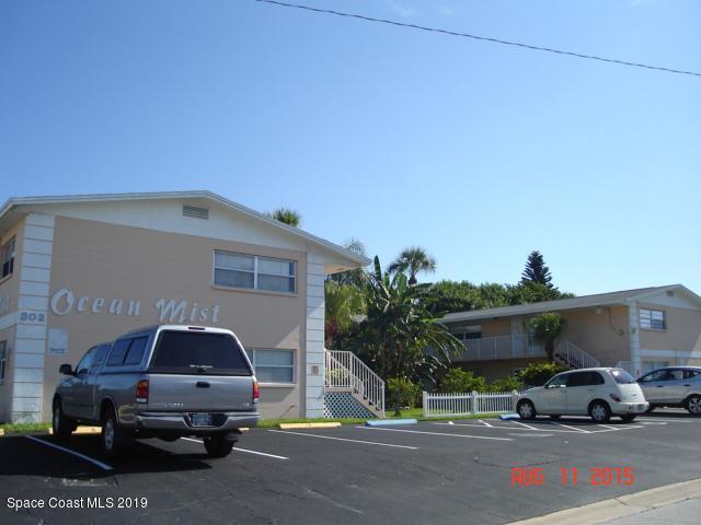 302 Lincoln Avenue - Photo 1