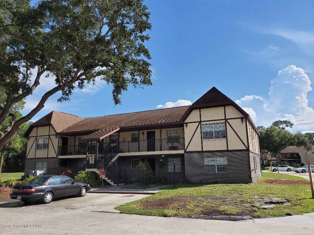 2955 Sir Hamilton Circle - Photo 1