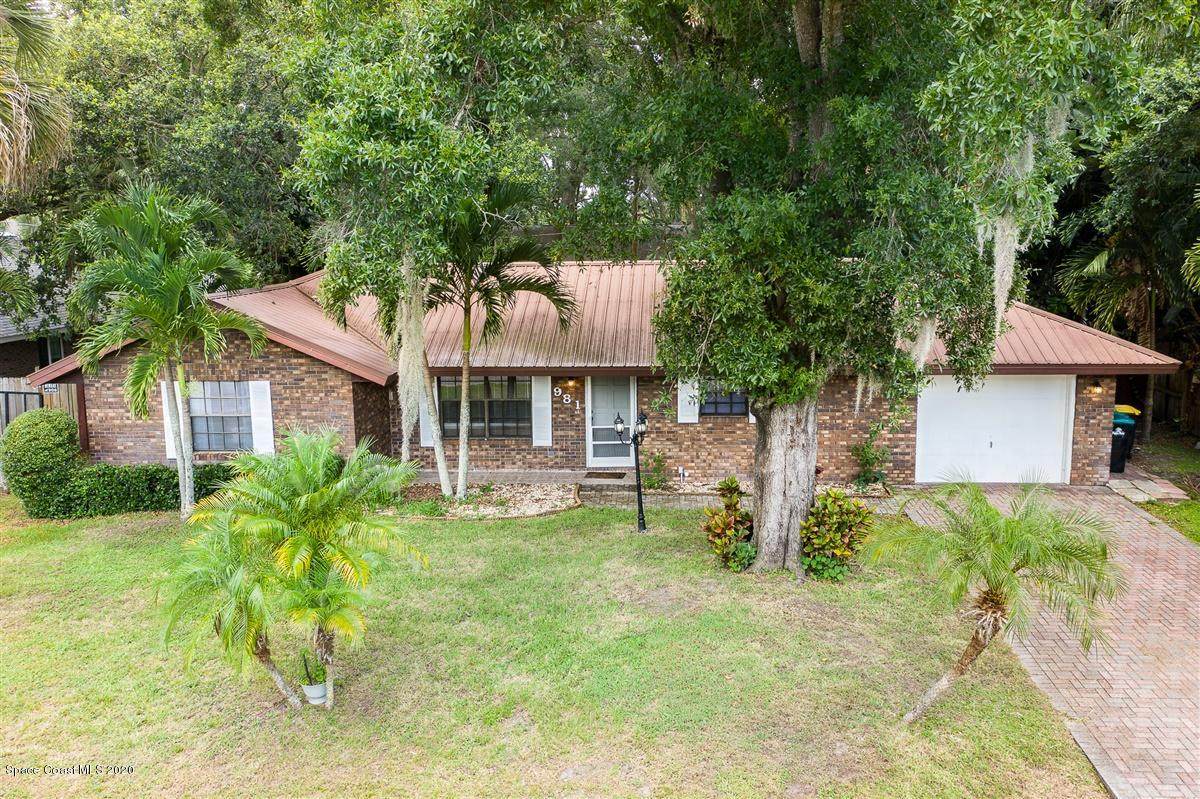 981 Bellevue Street - Photo 1