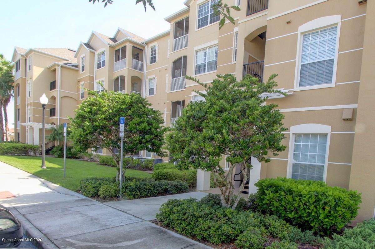1576 Peregrine Circle - Photo 1
