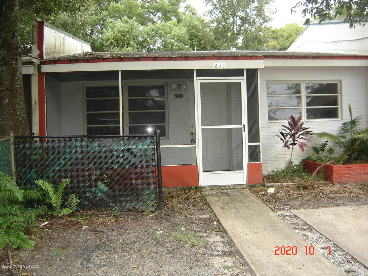 202 Towne Place - Photo 1