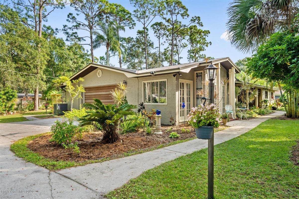 4450 Lake Washington Road - Photo 1