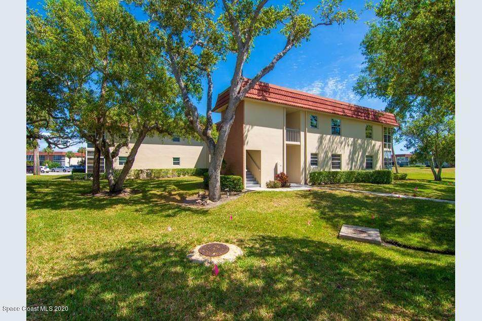 105 Spring Lake Court - Photo 1