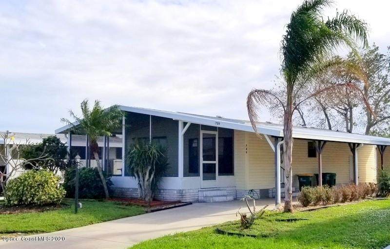 729 Oleander Circle - Photo 1