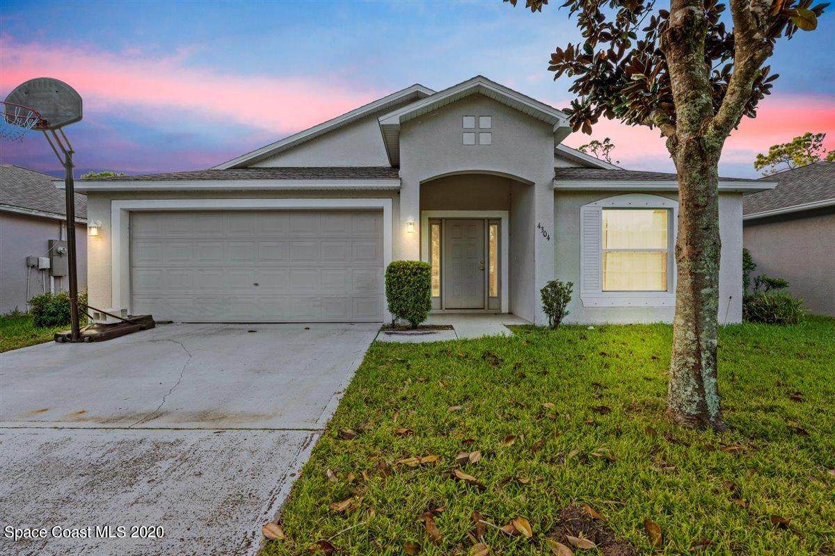 4304 Kenneth Court - Photo 1