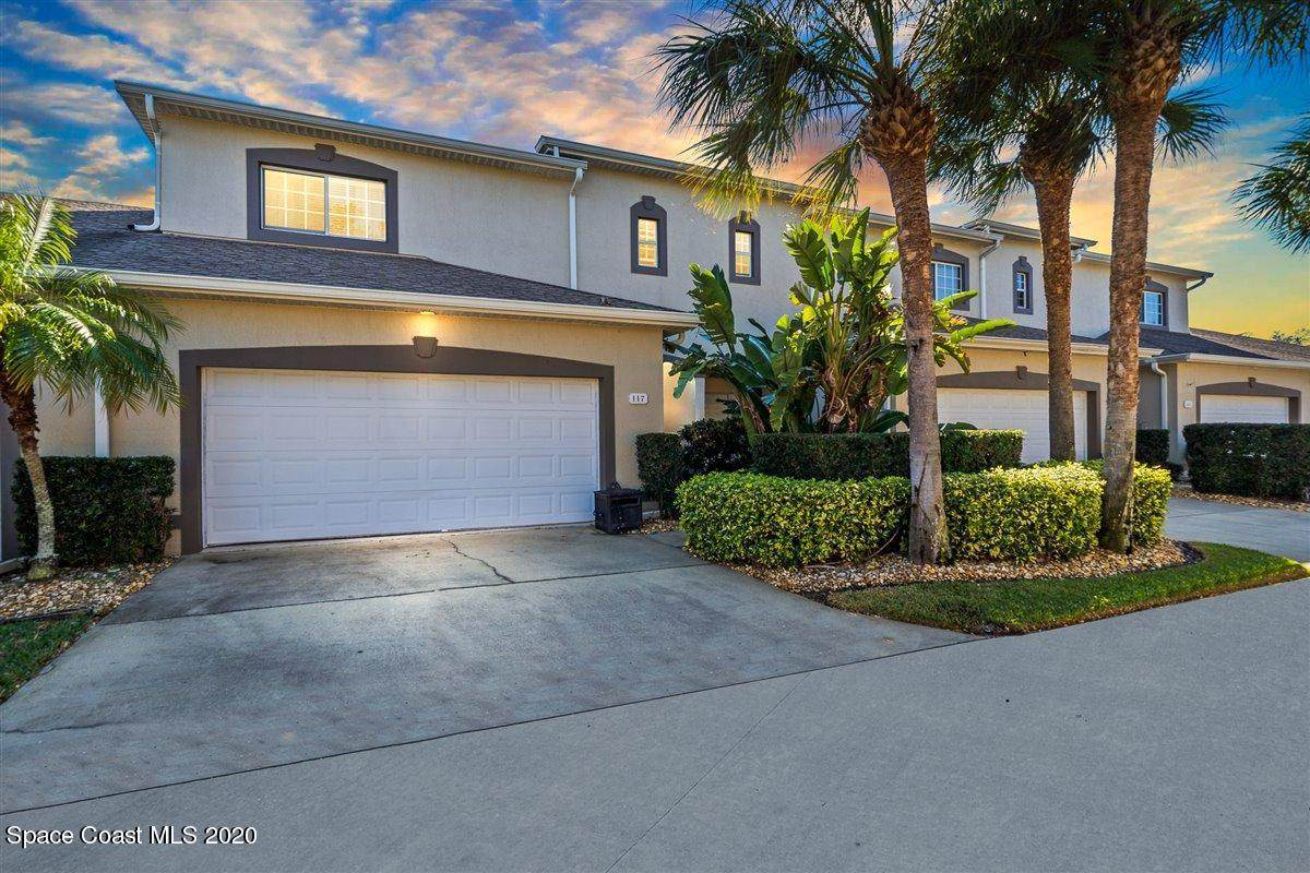 117 Majestic Bay Avenue - Photo 1