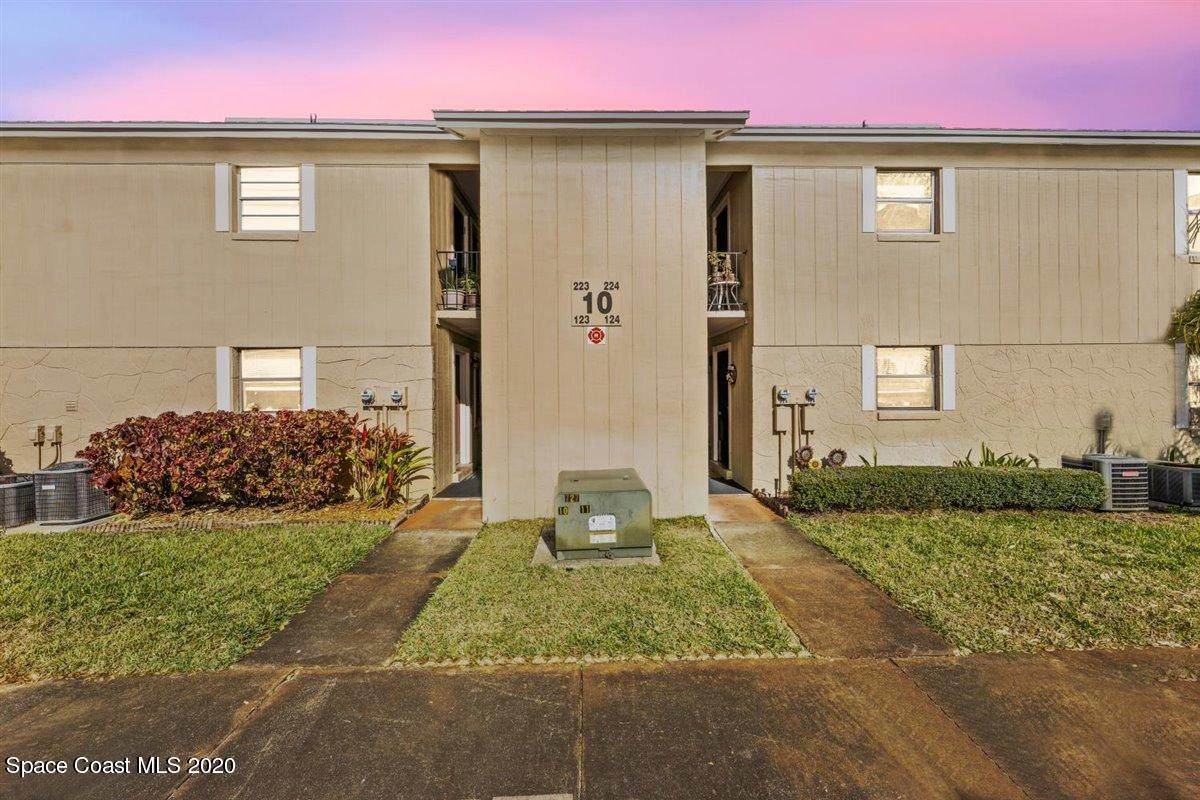 4304 London Town Road - Photo 1