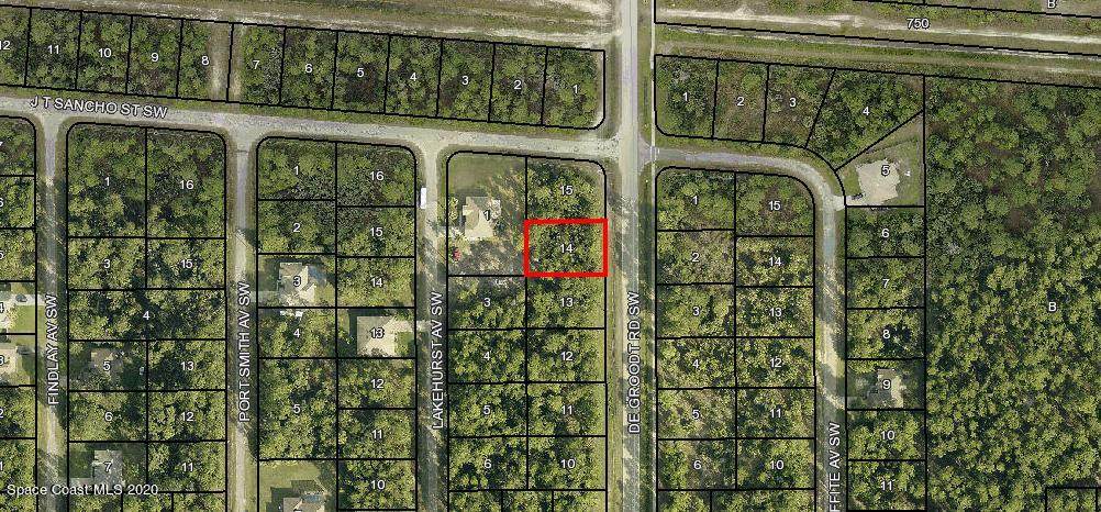 2618 De Groodt Road - Photo 1