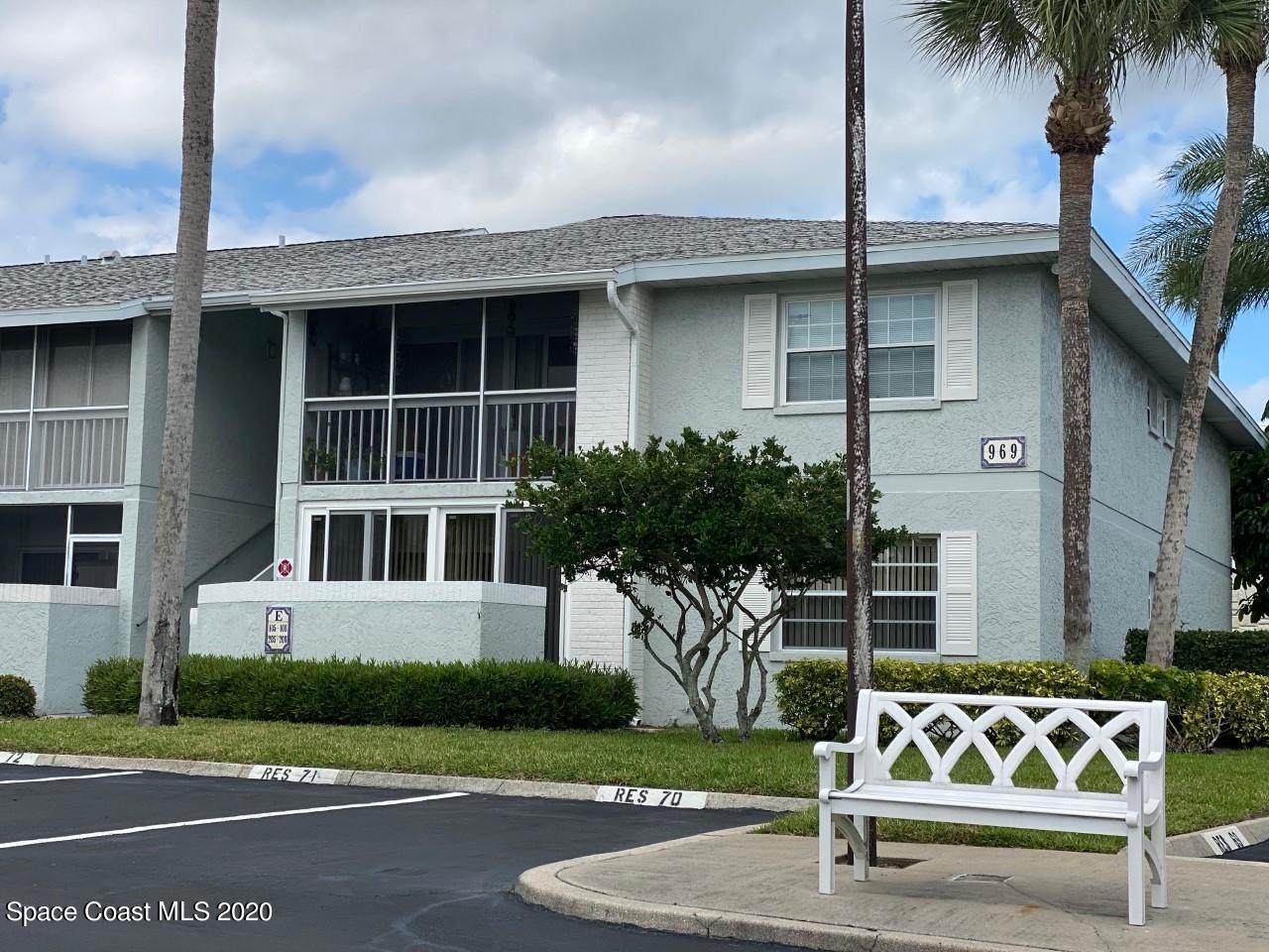 969 Sonesta Avenue - Photo 1
