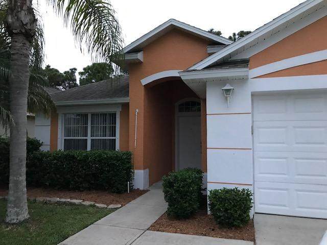 2282 Glasbern Circle - Photo 1