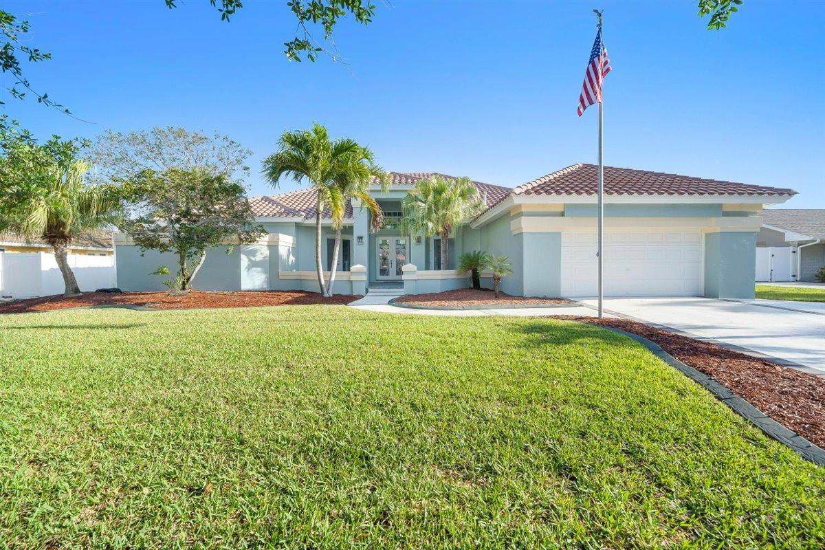 602 Veracruz Boulevard - Photo 1