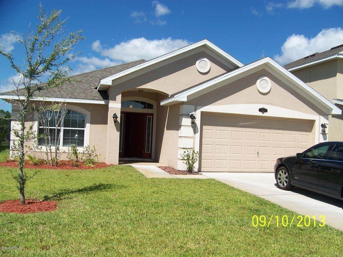 1357 Alaqua Way - Photo 1