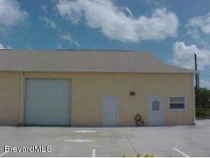 3111 Skyway Circle - Photo 1