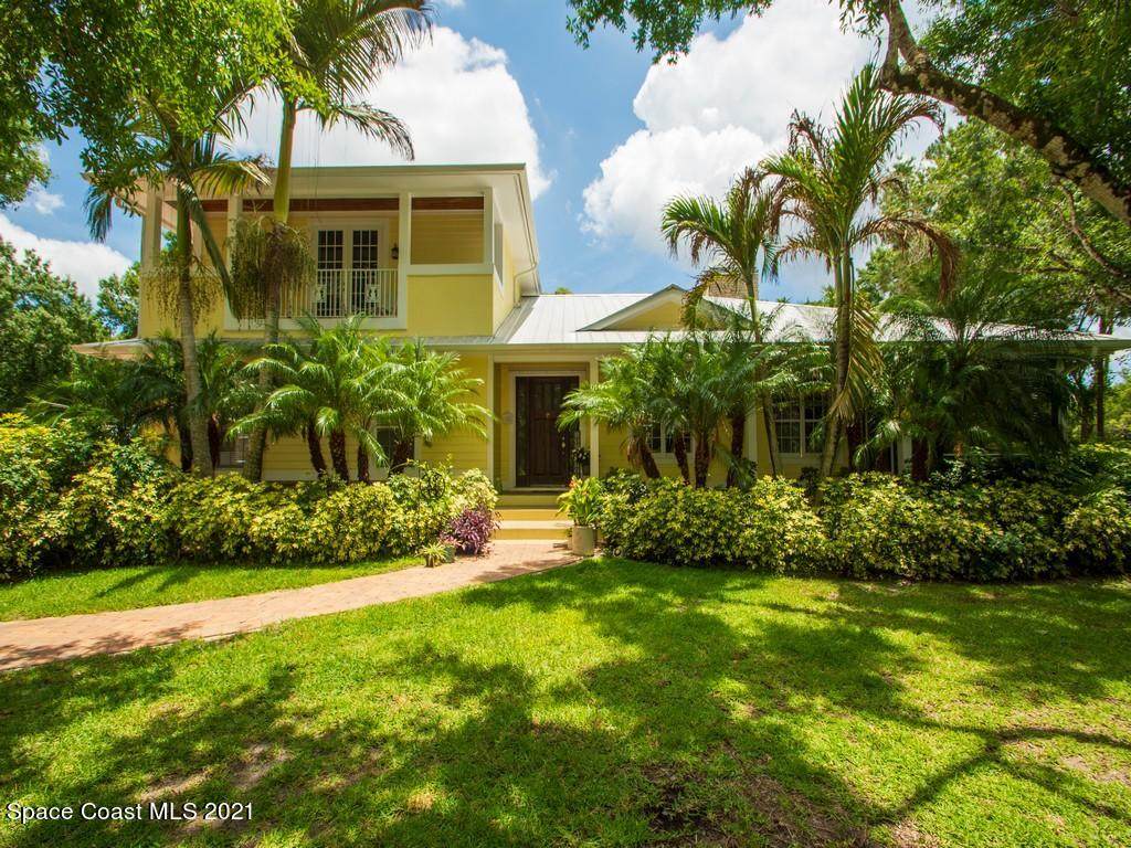 8916 108th Avenue - Photo 1