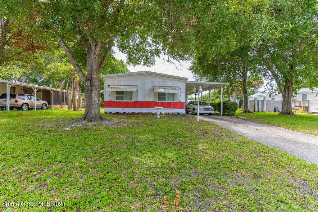 33 Paul Rene Drive - Photo 1