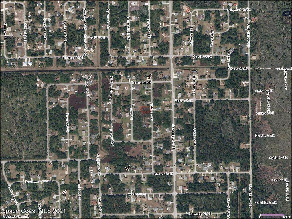 940 Tahiti Avenue - Photo 1