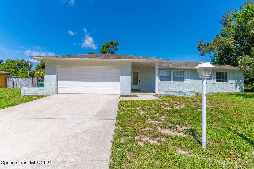 2704 Lewis Street - Photo 1