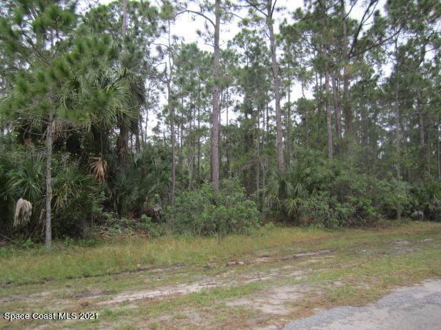 467 Fleetwood Street - Photo 1