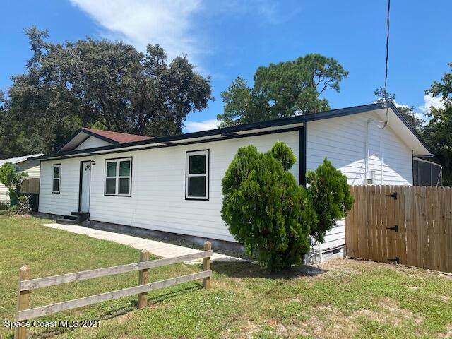 4165 Ponds Drive - Photo 1