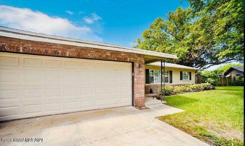 2917 Chartres Avenue - Photo 1