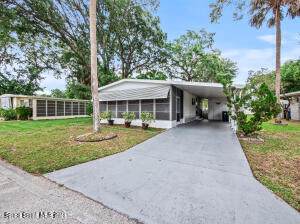 349 Holiday Park Boulevard - Photo 1
