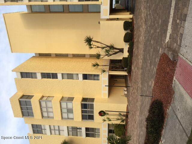 4700 Ocean Beach Boulevard - Photo 1