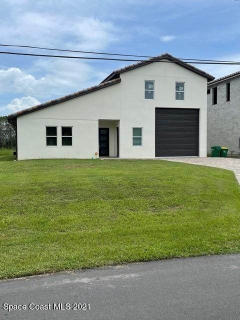 1749 Pinewood Road - Photo 1