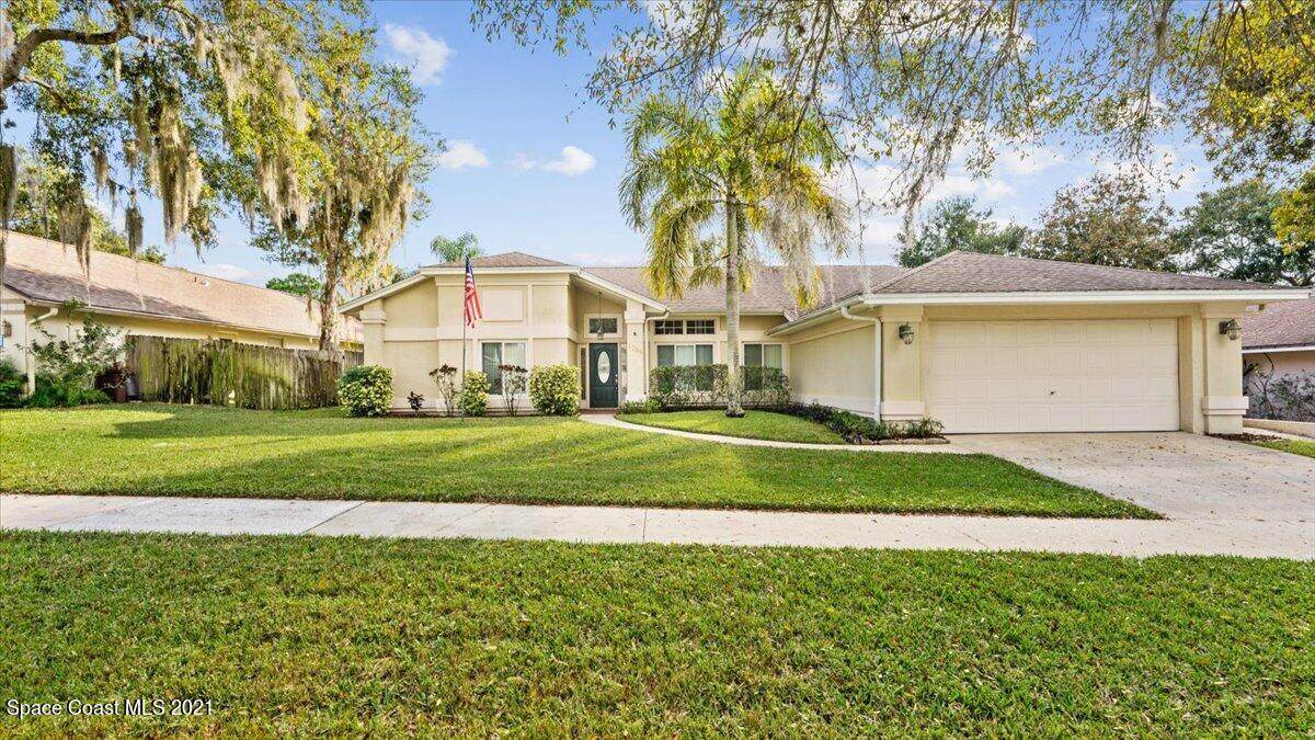 1239 Little Oak Circle - Photo 1
