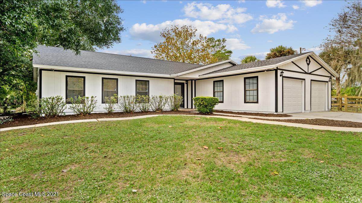 6221 Whispering Lane - Photo 1