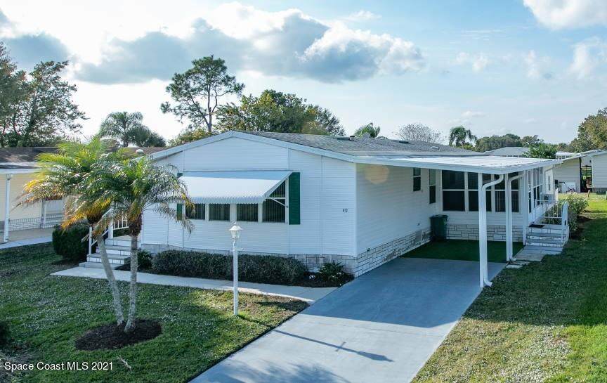 613 Periwinkle Circle - Photo 1