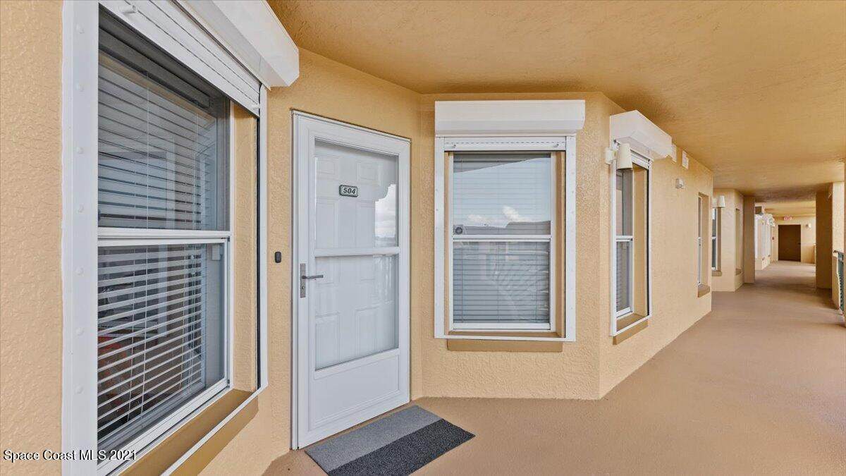 8470 Ridgewood Avenue - Photo 1