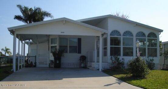 646 Periwinkle Circle - Photo 1
