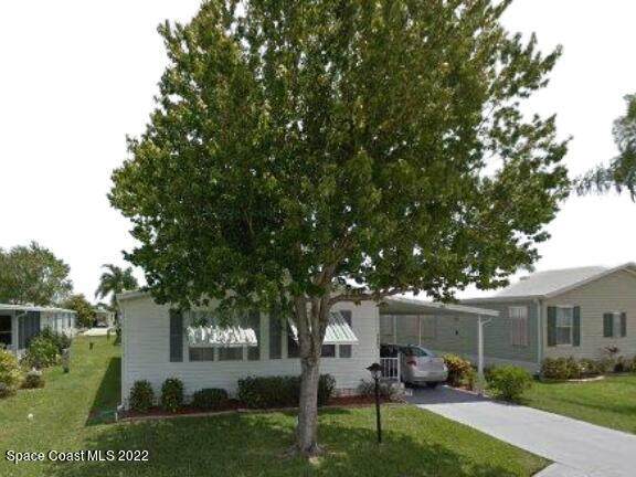 7653 Niantic Avenue - Photo 1
