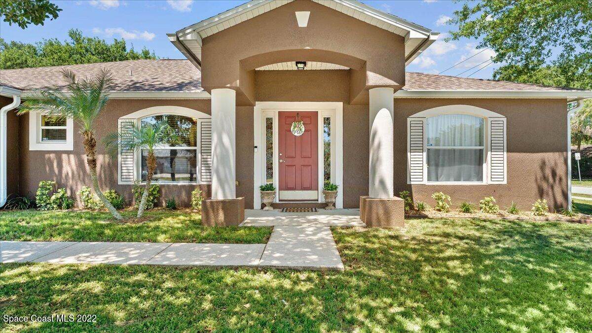 4550 Curtis Boulevard - Photo 1